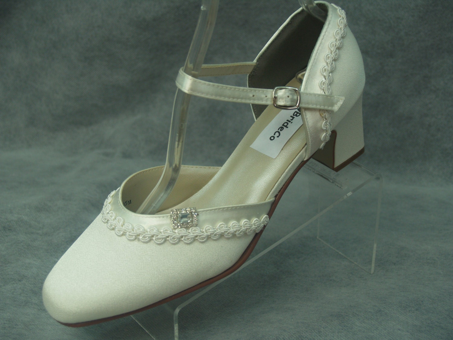 Ivory Wedding Shoes 1920s Vintage style by NewBrideCo on Etsy