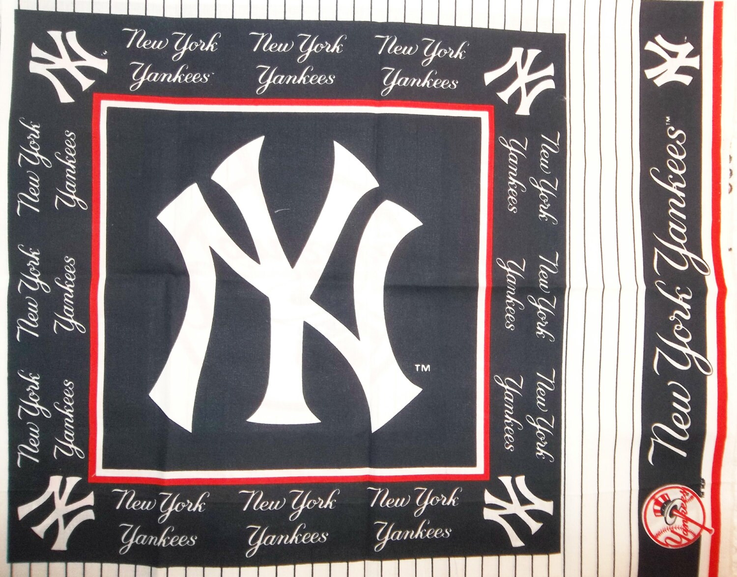 New York Yankees MLB Baseball Yankees Pillow Top Cotton Fabric