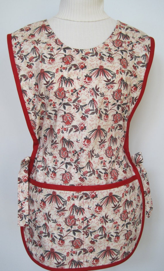 Retro Cobbler Smock Style Cotton Apron with Red Trim Teacher