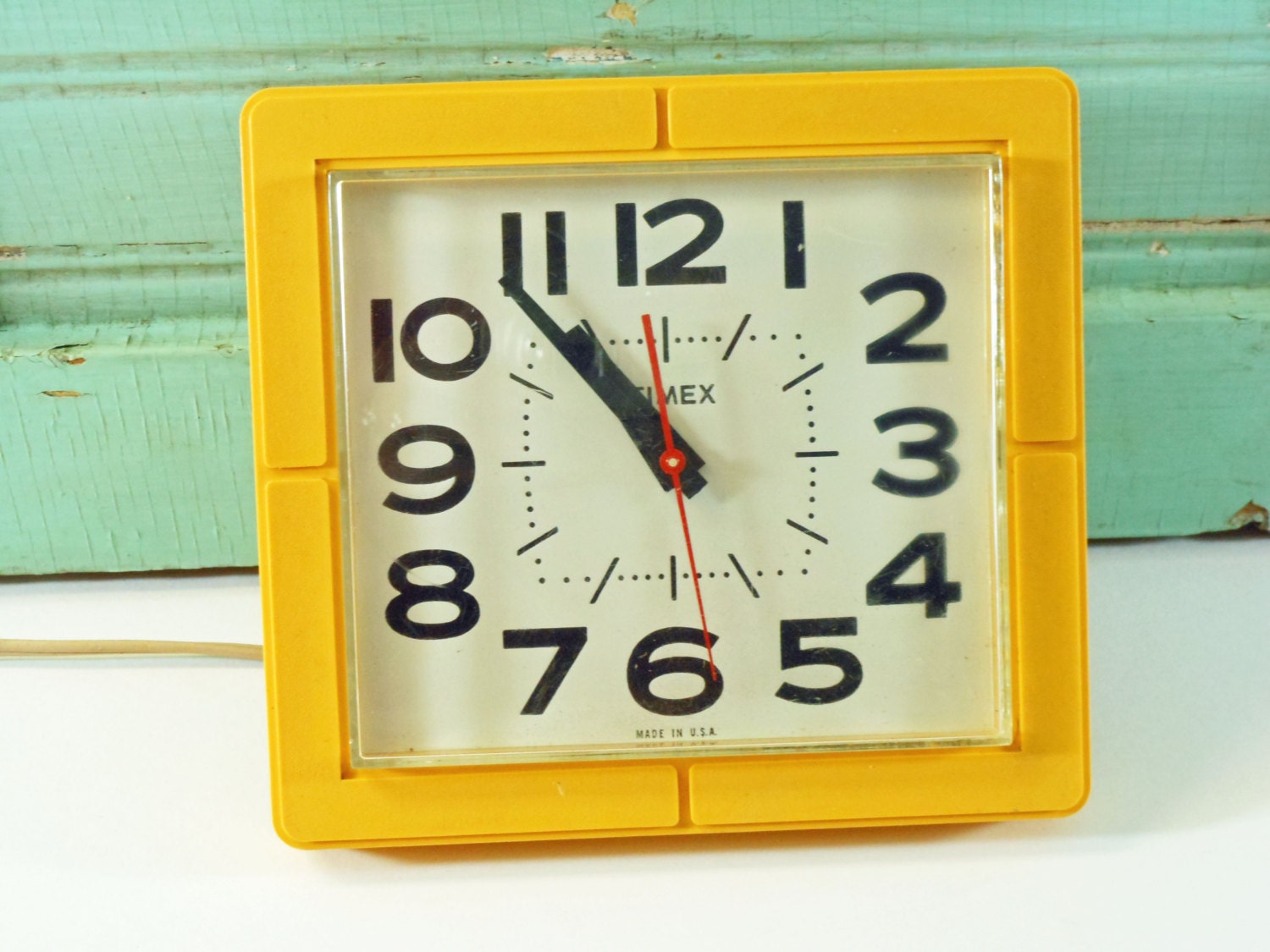 timex wall clock