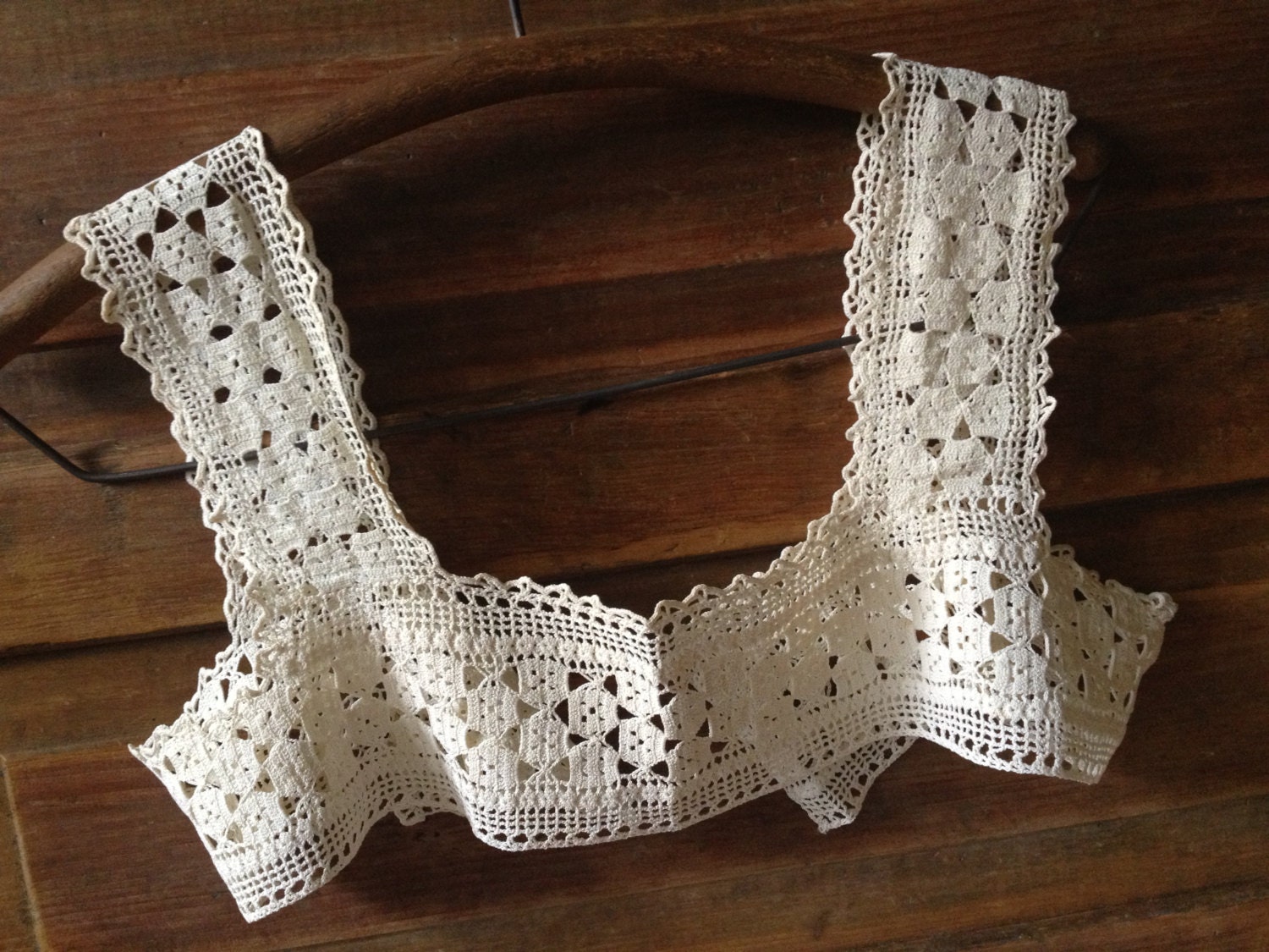 Antique Crochet Lace Collar Dress Accessory Victorian