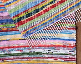 2x4 Rag Rug / Bright Multicolored / Red, Orange, Yellow, Green, Blue, Indigo, Violet