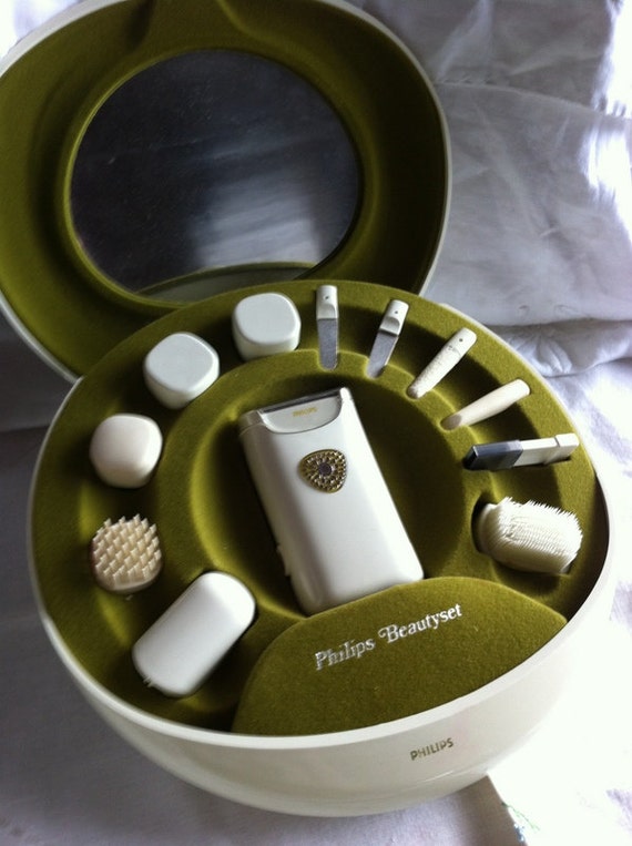 Retro PHILIPS beauty set Lady Shaver with 10 accessories