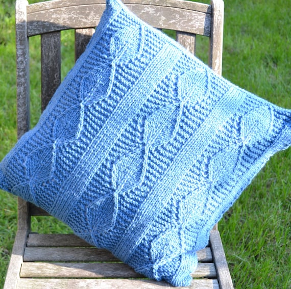 Leaf Cushion Knitting Pattern