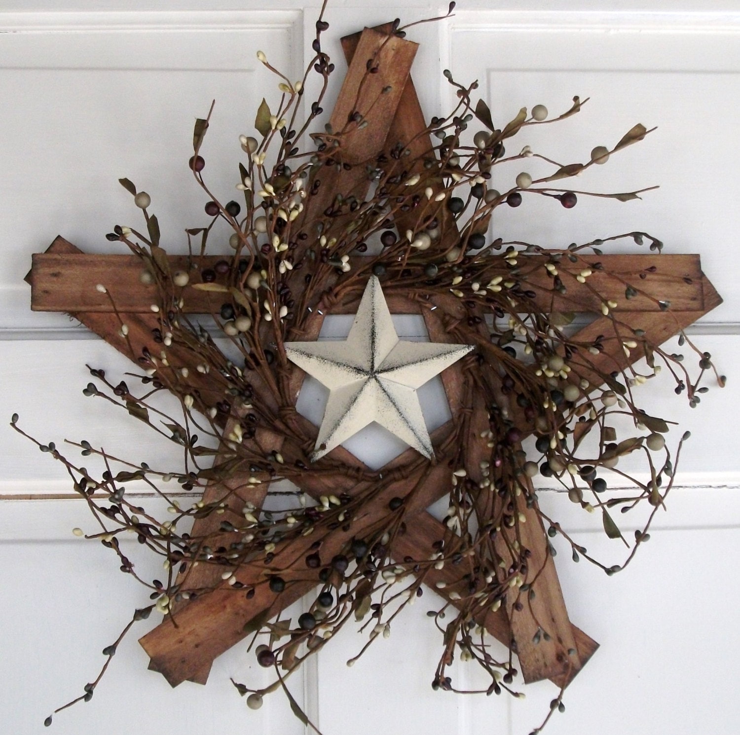 Metal Barn Star Primitive Tin Black, Red, Ivory, or Colonial