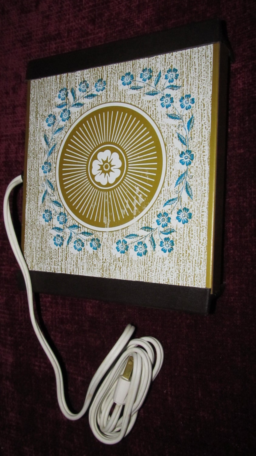 Small Retro Hot Plate Haute Juice