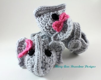 Elephant Booties,fun baby gift,baby photo prop,gifts for baby,pregnancy reveal,baby shoes elephant,baby shower gifts,new baby gift,elephants