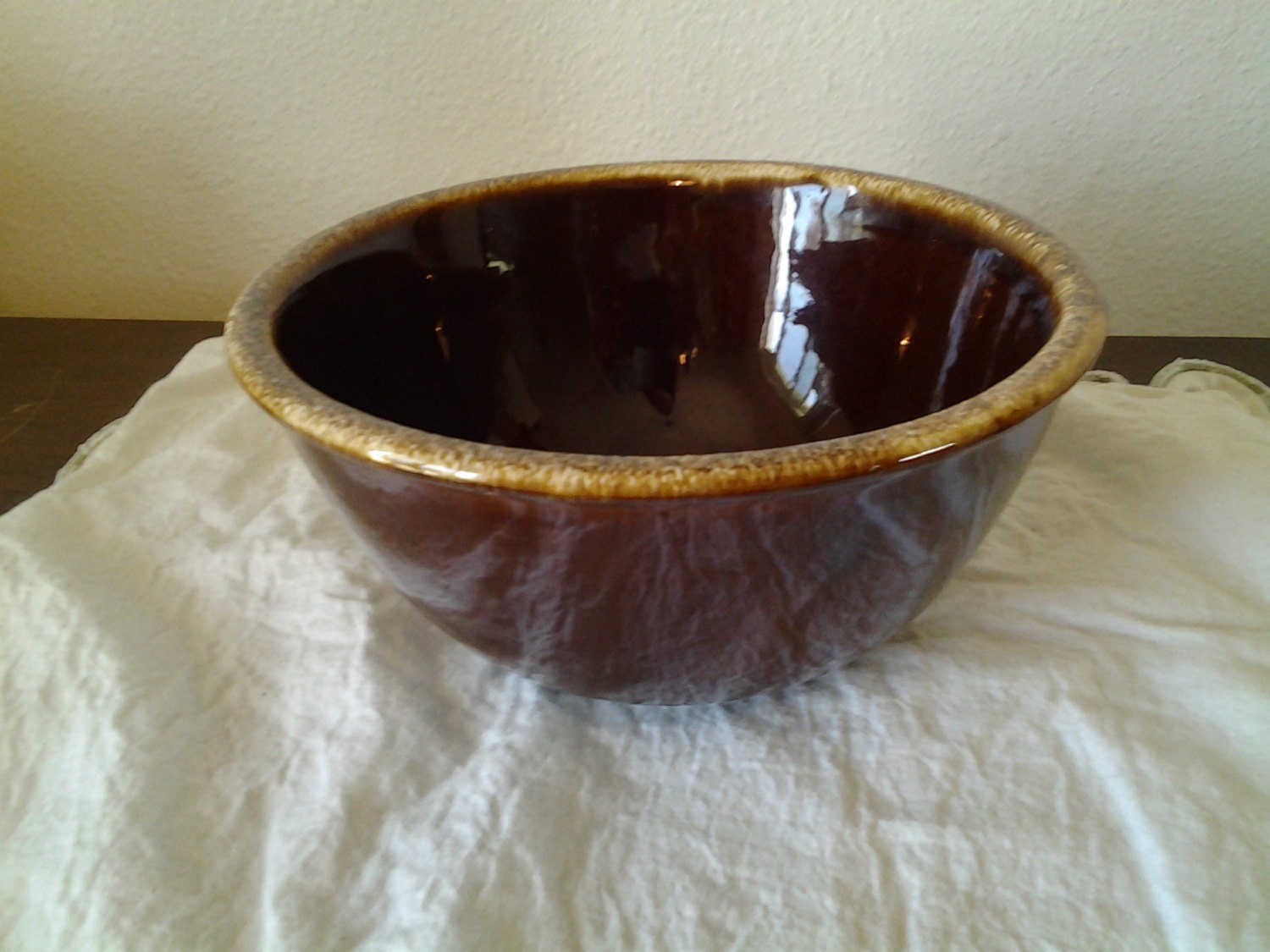 On Sale Hull Pottery Oven Proof Brown Dripware Serving Bowl 7