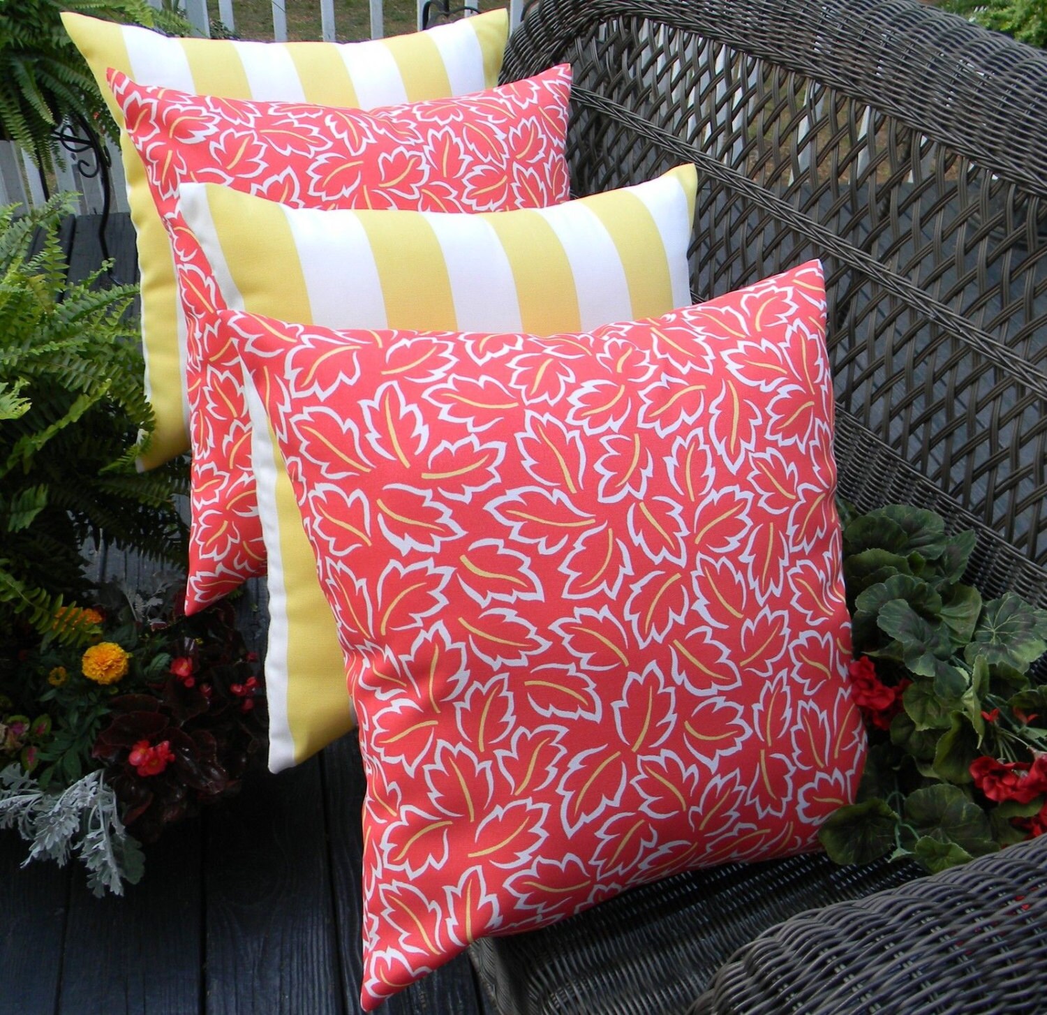 SET OF 4 20 Indoor / Outdoor Throw Pillow Covers 2