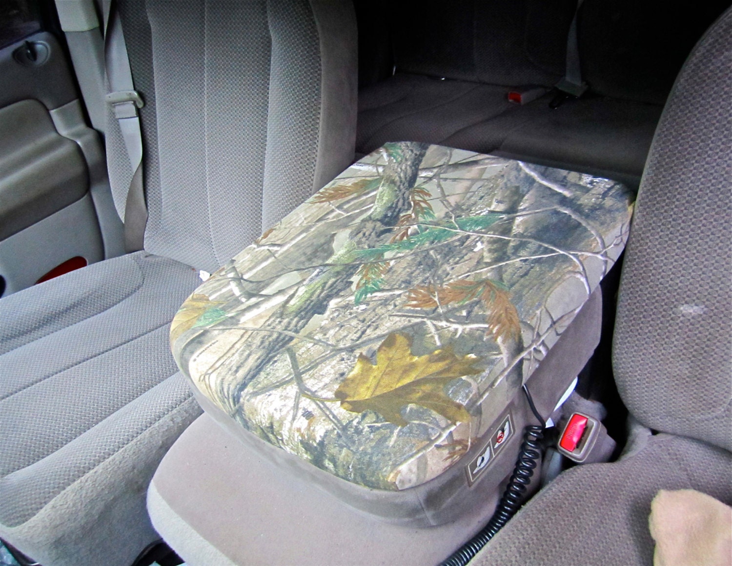 Dodge Ram 2013 2015 Center Console Cover in Realtree Mossy