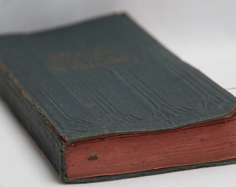 HILL'S French -English and English-French Pocket DICTIONARY