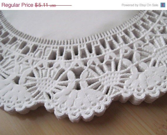 ON SALE 50 White paper lace doily doilies 8 inch size Il_570xn