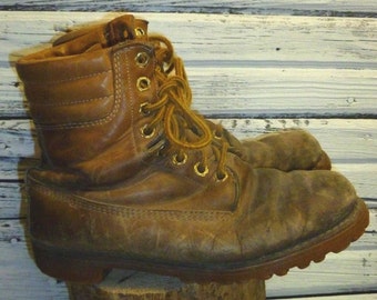 Vintage Boots 9 Work Boots Farm Distressed True worn Country Rustic