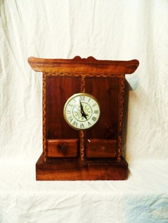 Mantel Clock Primitive RusticOld Lodge Style Clock