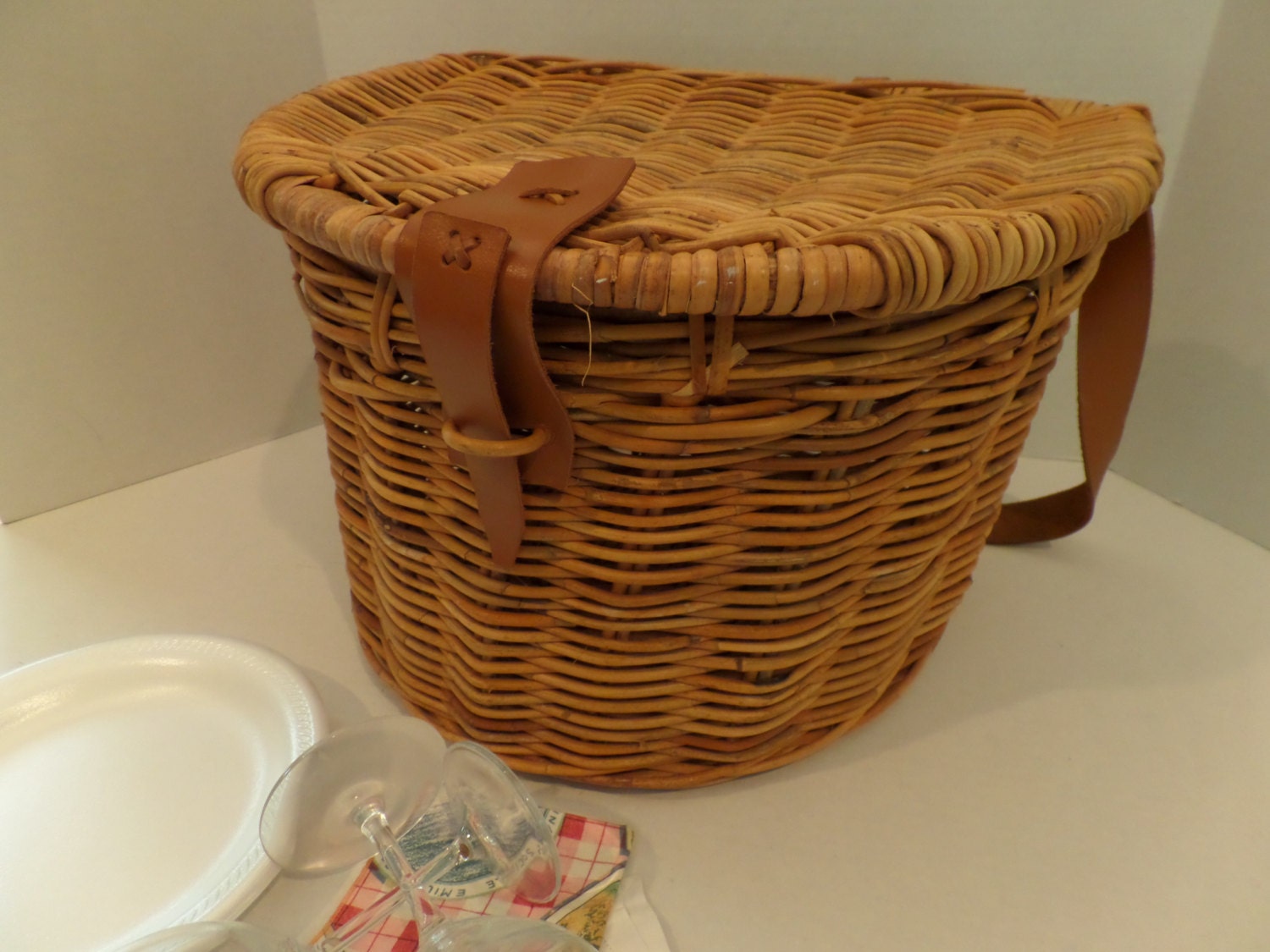 Vintage Wicker Picnic Basket Shoulder Strap Oversized Round