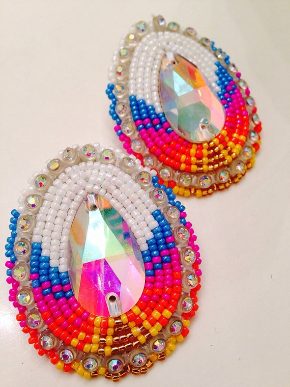 Native American Beaded Earrings: teardrop set