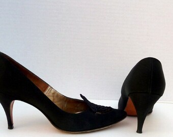 Vintage Johansen Shoes Black fabric lace inset Stiletto heels ...