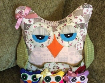 hand made owl cushion