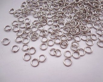Sale-- 1000 pcs of White k Jump Rings 0.7x5mm