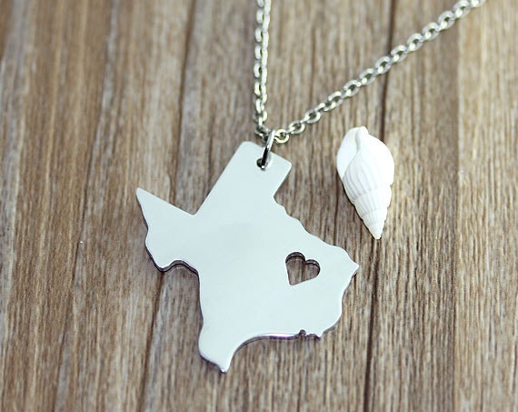 I heart  Texas Necklace - Texas Map Pendant - State Necklace - State Charm - Map necklace - Map Jewelry