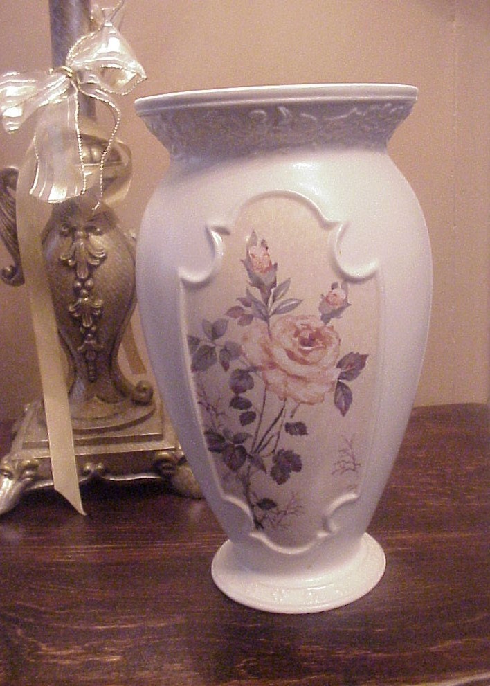 Floral Vase by FTD©