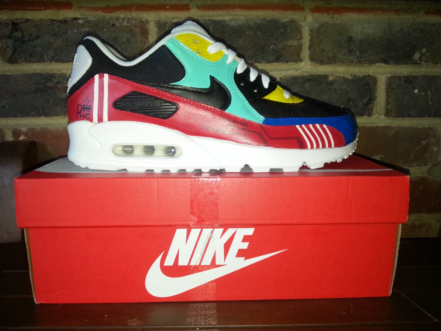 custom made nike air max