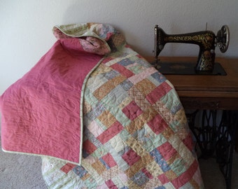 Lucky 7's - A Large Lap Sized Fat Quarter Quilt Pattern