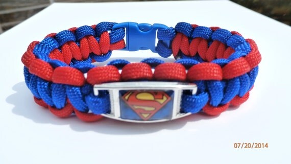 superman paracord bracelet