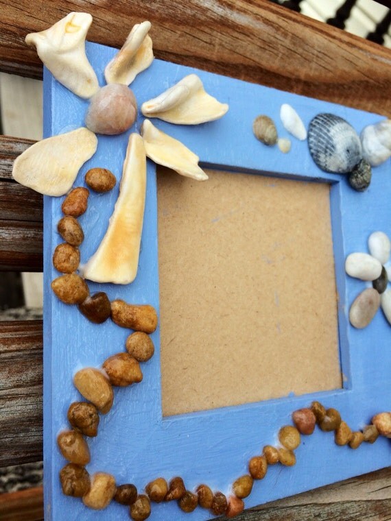 Items similar to Beach decor frame with shells beach inspired