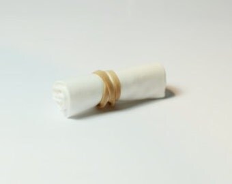 100% Unbleached Organic Cotton cloth cover. 8 X 8 Inches.