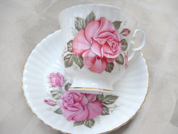 Royal Windsor Teacup and Saucer Fine Bone China England Fine