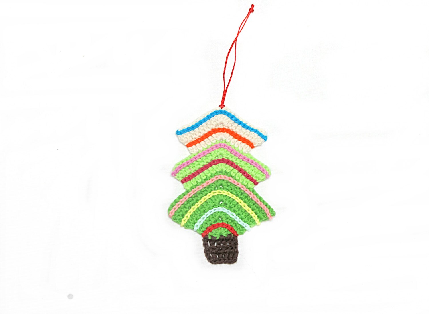 Cute Christmas tree, Crocheted ornaments, Colorful Christmas tree, nursery room, Crochet applique, Chrochet Christmas, Christmas decorations
