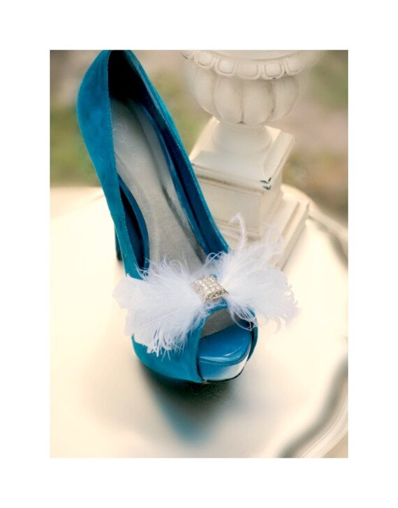 Shoe Clips White  Ivory Bow. Winter Formal Wedding, Ostrich Plumes ...