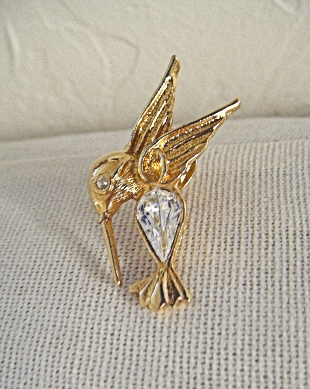 Vintage Tie Tac Pin Hummingbird Pin Tie Tac