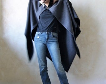 Medieval cape, Wool cloak, Wool cape, Grey cloak, Plus size clothing, Winter cape, Long cape, Grey coat, LARP, Maternity coat, Womens Cape