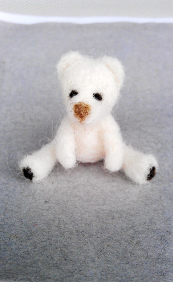 White Bear Needle Felt Bear Mini Bear Wool Bear Dollhouse