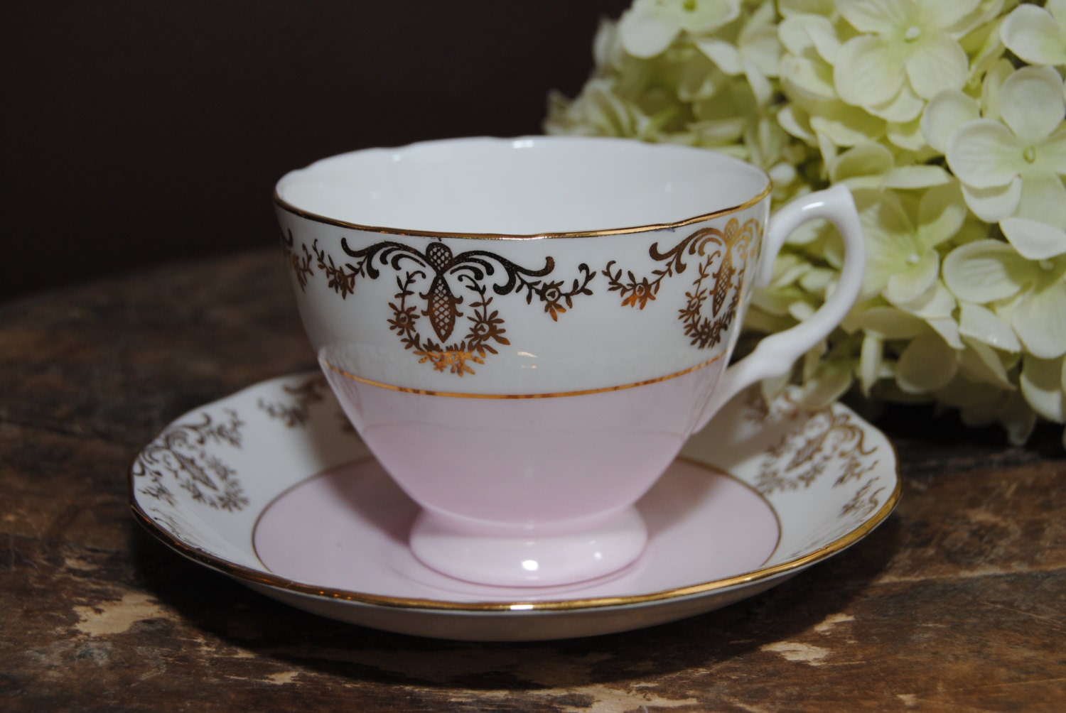 ROYAL VALE Bone China Tea Cup and Saucer Pale Pink with gold