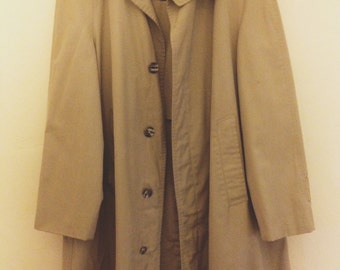 SALE Vintage Men's 1960s Mid Century Classic Beige Khaki Raincoat ...