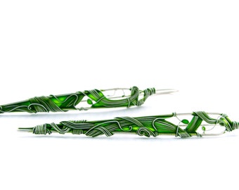 Green Leaves Silver Earrings. Sterling Silver Long Earrings. Emerald Green Earrings. Green Jewelry. Unique Jewelry. Wire Wrapped Jewelry.
