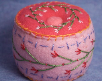 FREE SHIP Bright Little Flowers Cute Pincushion made to order