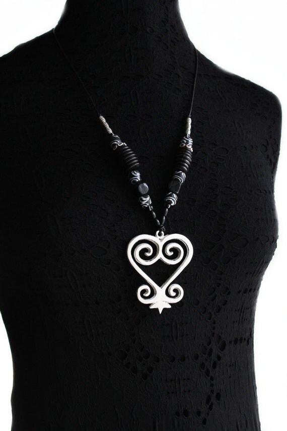 African Necklace Adinkra Necklace Sankofa Pendant By Afriquelachic 