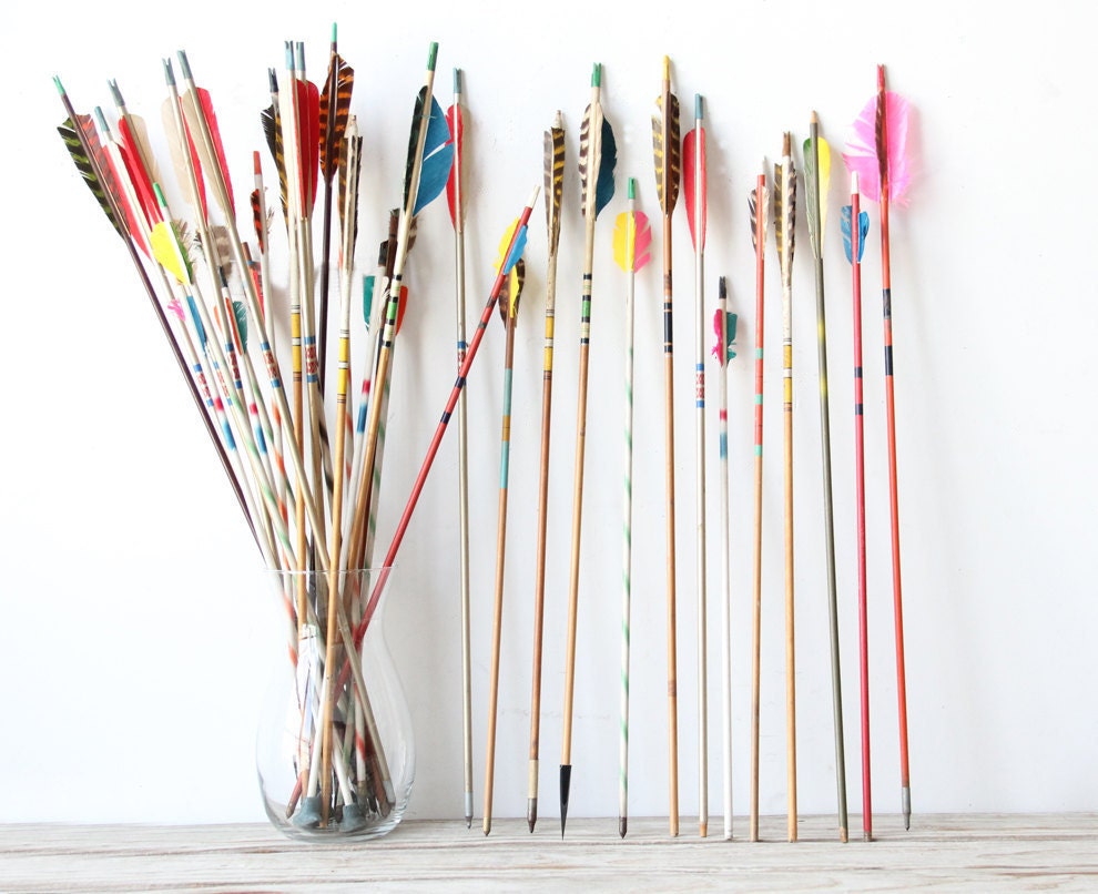 Collection of Vintage Archery Arrows Set of 5 by GallivantingGirls
