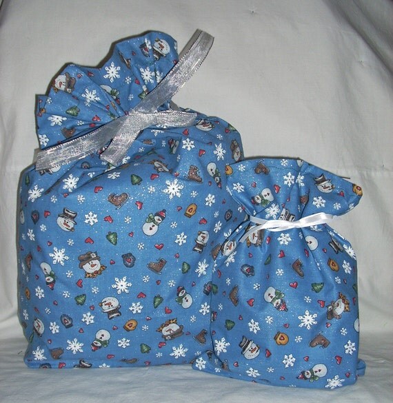 FABRIC GIFT BAGSSnowflakes Snowmen and Mittens by acraftingheart