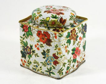 Items similar to Vintage DECORATIVE TIN BOX with Finial Lid, French ...