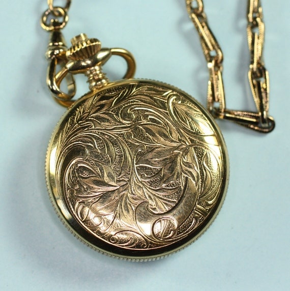 Caravelle Pocket Watch Gold Plated Metal Vintage