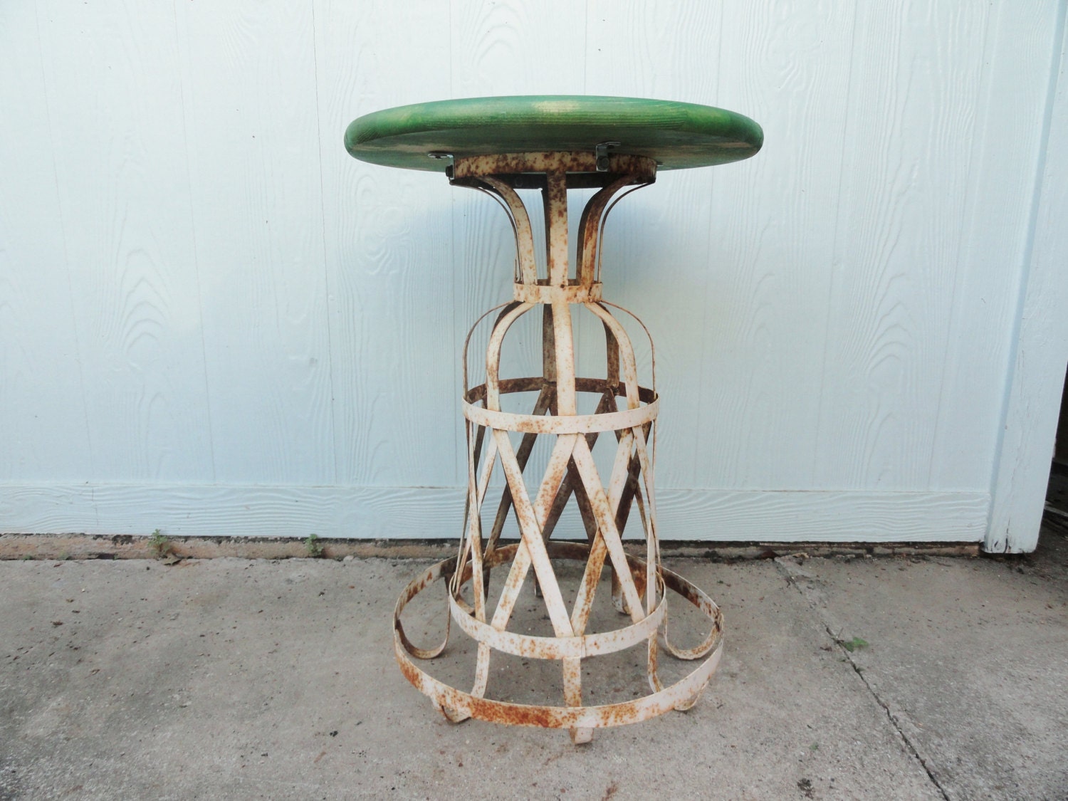 Vintage Table French Wrought Iron Side End Ornate Accent Table