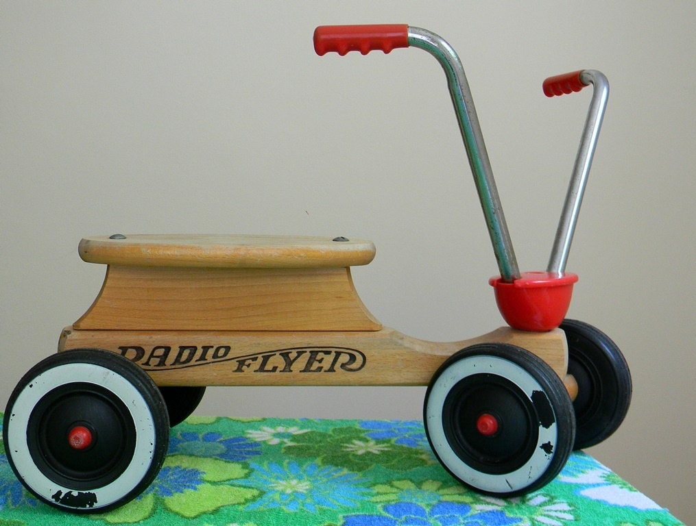 radio flyer scooter bike