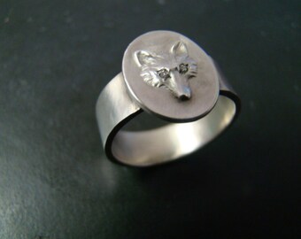 Sterling Silver Fox ring with diamond eyes and wide band