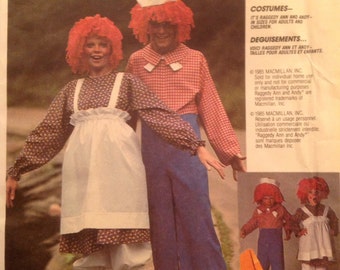 Raggedy Ann and Andy Dolls Adults' Costume Sewing Pattern Size Medium 36-38 UNCUT Dress Pants Apron Bloomers Wig Hat