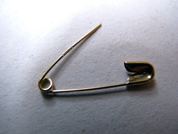 14K Solid Gold Safety Pin